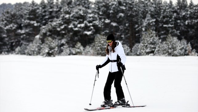 Ardahan'daki Yalnızçam Kayak Merkezi'nde sezon açıldı
