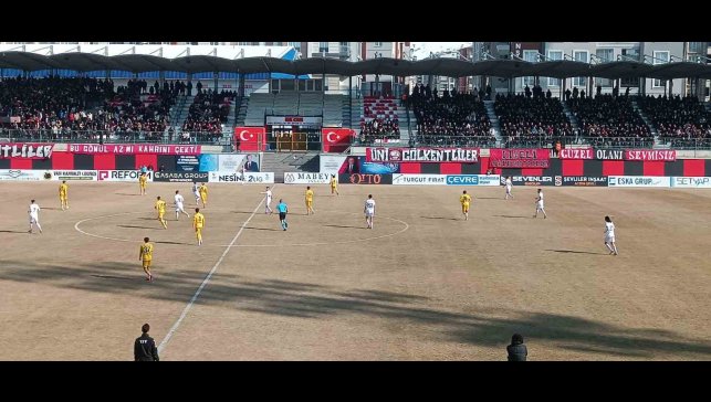 TFF 2. Lig: Vanspor FK: 2 - Menemen Futbol Kulübü: 2