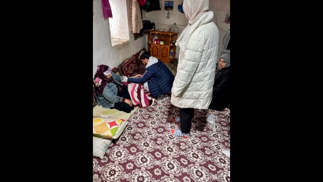 Malatya'da evde sağlık hizmetine zorlu kış şartlarında devam ediliyor