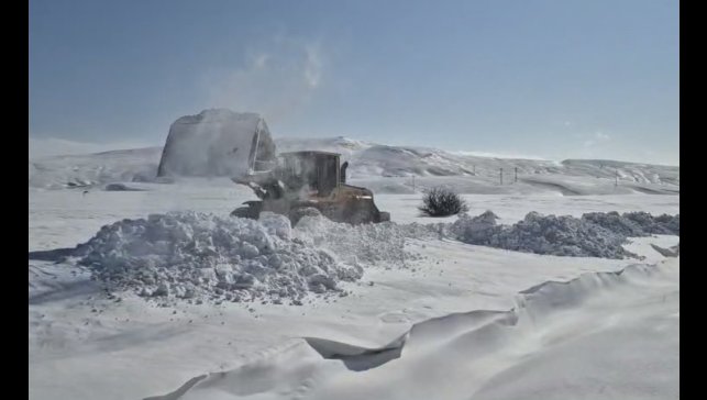 Muş'ta 230 köy yolu ulaşıma açıldı