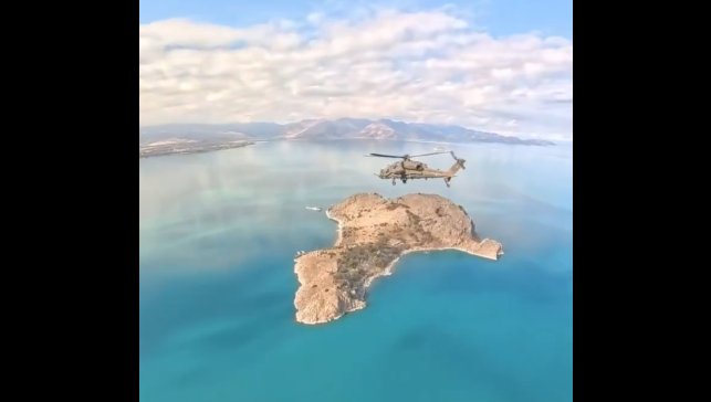 Atak helikopterin kamerasından Van Gölü ile Akdamar Adası