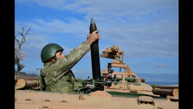 59'uncu Havan ve Topçu Eğitim Tugay Komutanlığı'nda havan atışları gerçekleşti