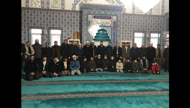 Sabah namazında cemaate çorba ikram edildi