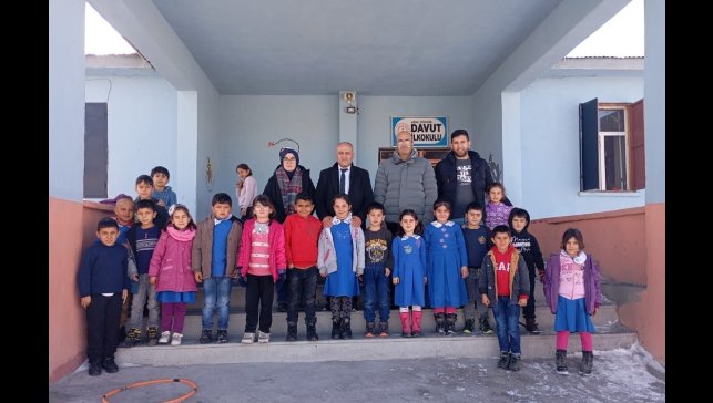 Işık'tan okul ziyareti