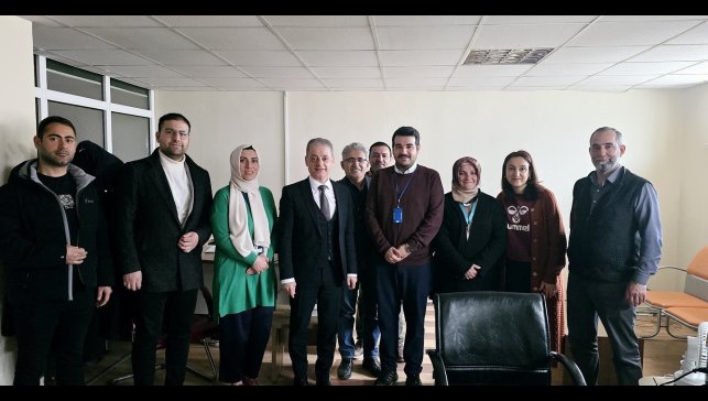 Tekin, Halk Sağlığı Hizmetleri Biriminde incelemelerde bulundu