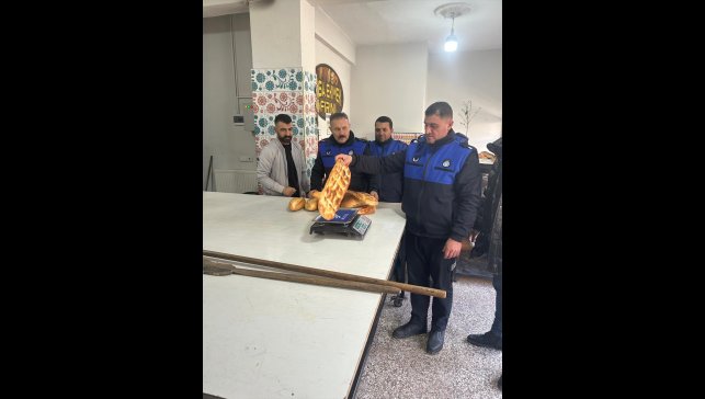 Bulanık'ta kar etkili oldu