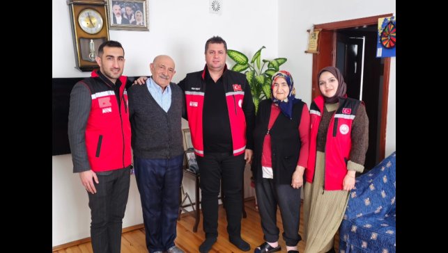 Aile yılında evliliklerinin 65. yılını geride bıraktılar