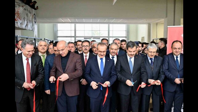 Turgut Özal Üniversitesi'nde MTÜ AR-GE Proje Pazarı 2025 etkinliği gerçekleştirildi