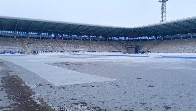 Kazım Karabekir Stadı yarınki Erzurumspor FK-Iğdır FK maçına hazır hale getiriliyor