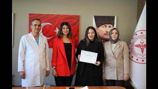 Elazığ Fethi Sekin Şehir Hastanesi, ilk asistan mezununu verdi