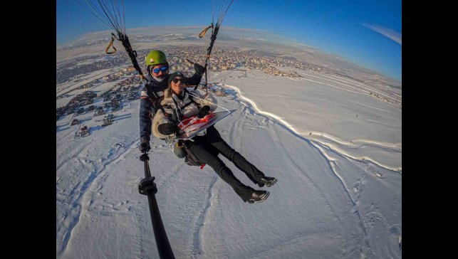 Gökyüzünde cağ kebap keyfi