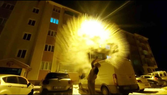 Erzurum yine buz kesti