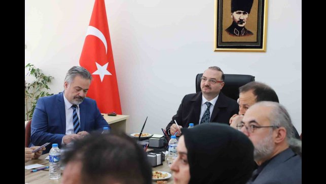 Rektör Hacımüftüoğlu ilçe ziyaretlerine devam ediyor