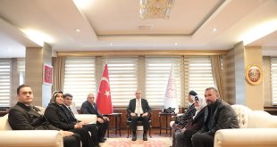 Ağrı'da Şehit Ailelerine Devlet Övünç Madalyası Takdim Edildi