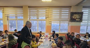 İlçe Milli Eğitim Müdürü Işık, öğrencilerle iftar yaptı