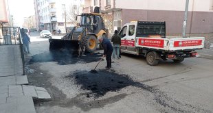 Ağrı’da Yol Bakım ve Onarım Çalışmaları Başladı
