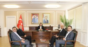 Eğitim-Bir-Sen Heyetinden Diyadin Kaymakamı Karali’ye Ziyaret