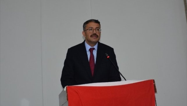 Hakkari Valisi Çelik, eğitim camiasıyla iftarda bir araya geldi