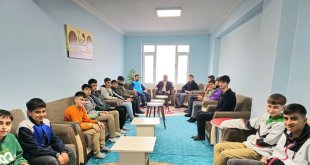 Doğubayazıt İlçe Müftüsü İsa Demirkaynak, Genç Hafız Adaylarıyla Bayram Öncesi Buluştu