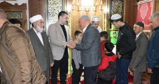 Diyadin Kaymakamı Mustafa Karali, Vatandaşlarla Bayramlaştı