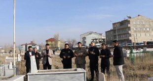 Diyadin’de Protokol Üyeleri Şehitlik Ziyaretinde Bulundu