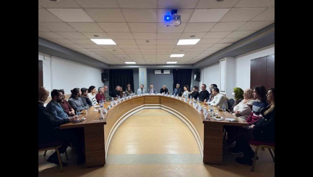 Tunceli'de, hekimlerin katılımıyla tanışma ve bilgilendirme toplantısı