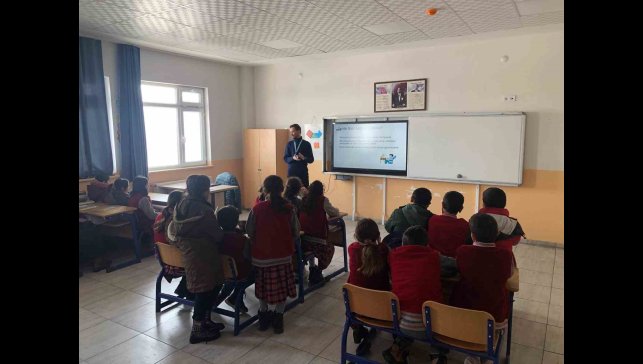 Bulanık'ta '4 Mart Obezite ve Şişmanlık Günü Farkındalık' etkinliği