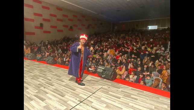 Ağrı'da Ramazan şenliklerine yoğun ilgi