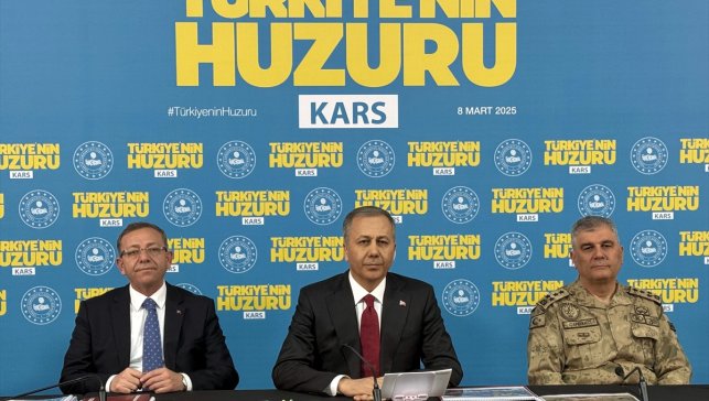 İçişleri Bakanı Yerlikaya, Kars'ta konuştu: (1)