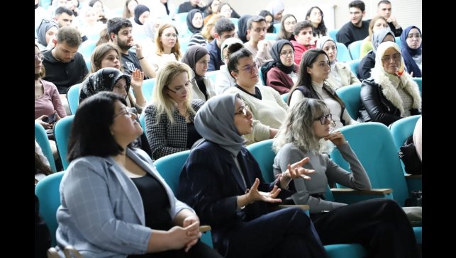 Erzincan'da "Orada Dur!" adlı panel düzenlendi