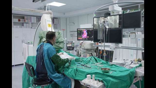 Kalp çarpıntılarında "üç boyutlu haritalama" ile kesin tedavi mümkün