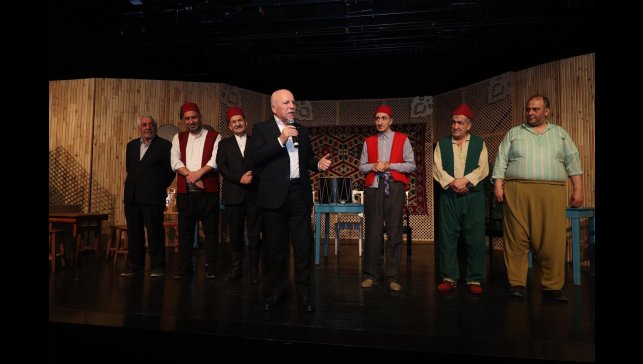 Alkışlar, Erzurum Şehir Tiyatrosu'na