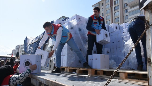 TOBB'dan Malatya'ya gönderilen 27 bin yardım kolisinin dağıtımına başlandı