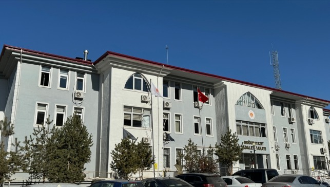 Ağrı Belediye Başkanı Aras'ın da aralarında bulunduğu 29 sanığın yargılanmasına devam edildi