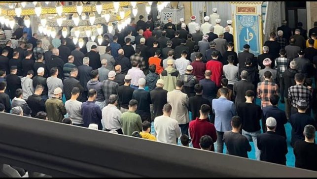 Hakkari'de Osmanlı'dan kalma bir gelenek olan Enderun Usulü teravih namazı kılındı