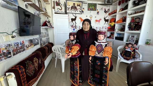 Hediyelik Damal bebeklerinin 44 yıllık ustası: Fidan nine
