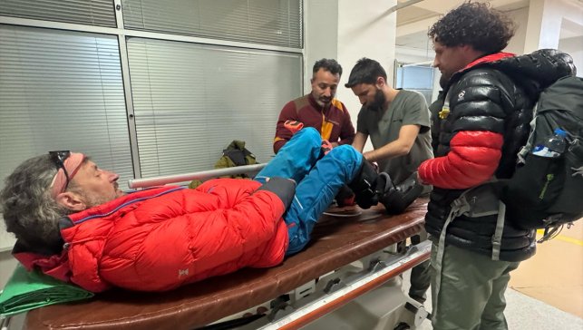 Artos Dağı'nda mahsur kalan dağcıları kurtarmak için çalışma başlatıldı