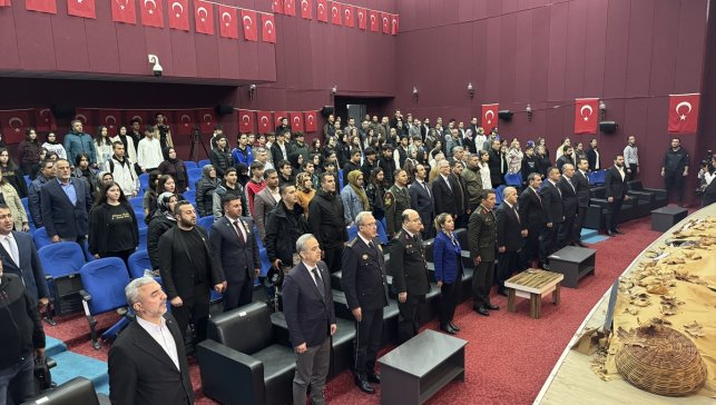 Elazığ'da Şehitleri Anma Programı düzenlendi