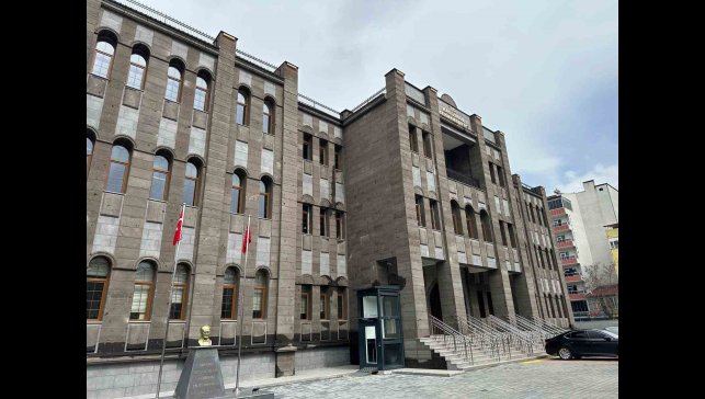 Kağızman yeni hükümet binası hizmete girdi