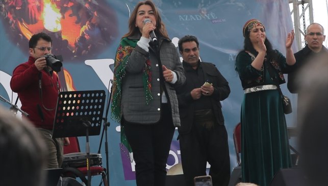 DEM Parti Grup Başkanvekili Koçyiğit, Kars'ta nevruz kutlamasında konuştu: