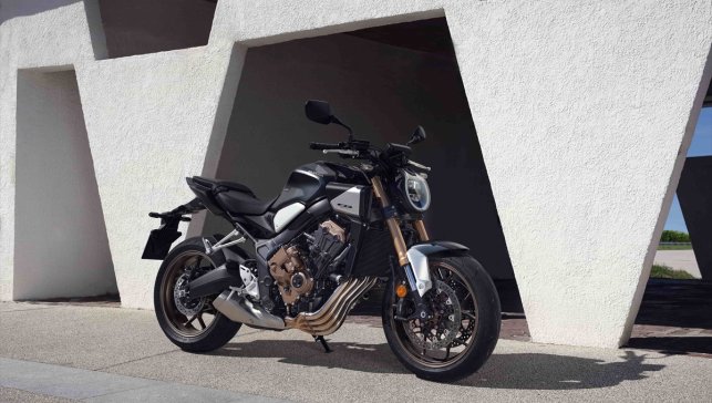 Honda'nın "E-Clutch" teknolojili iki modeli, Türkiye'de yarın satışa sunulacak