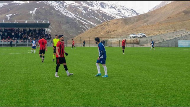 Başkalespor, Van Büyükşehir Belediyespor'la 1-1 berabere kaldı