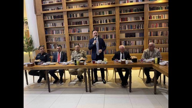 Malazgirtli muhtarlar iftar yemeğinde buluştu