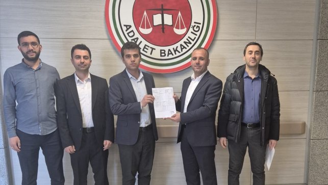 Büro Memur-Sen Van Şube Başkanlığına seçilen İmrak, mazbatasını aldı