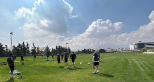 Kolibri Ağrı 1970 Spor, Polatlı 1926 Spor Maçı Hazırlıklarını Denizli’de Sürdürüyor