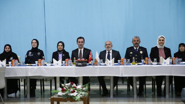 İçişleri Bakan Yardımcısı Sağlam, şehit yakınları ve gaziler için düzenlenen yemekte konuştu: