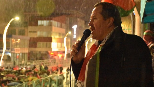 Memur-Sen Genel Başkanı Yalçın, Van'da "Siyonizme Karşı Öfke Yürüyüşü"nde konuştu: