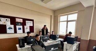 Ağrı’da Öğrenciler Python ile Kodlama Öğrendi