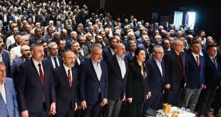 İstanbul Ağrı Dernekler Federasyonu’nda Vefa Kızılaslan Güven Tazeledi