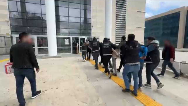 Elazığ'da polis suçlulara göz açtırmıyor: 6 gözaltı